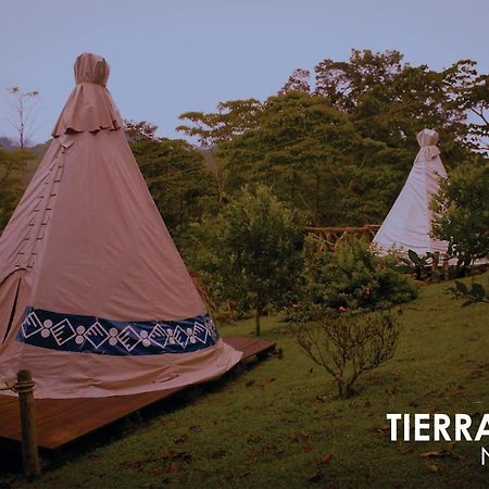 Отель Tipis Куэцалан-дель-Прогресо Экстерьер фото