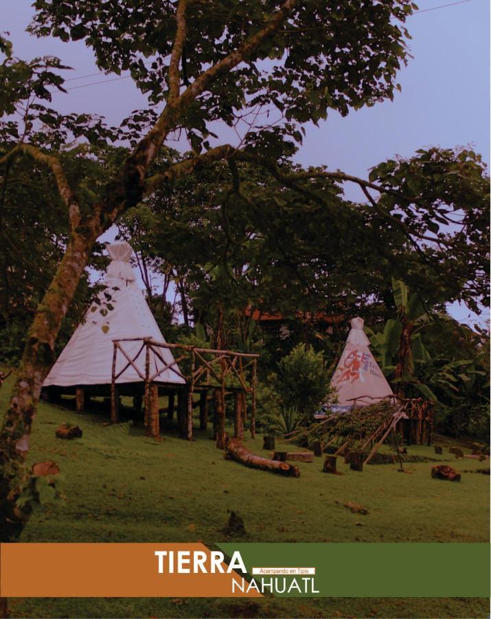 Отель Tipis Куэцалан-дель-Прогресо Экстерьер фото