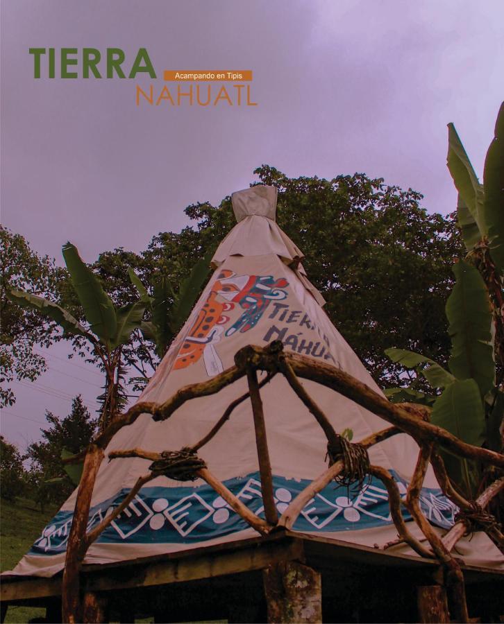 Отель Tipis Куэцалан-дель-Прогресо Экстерьер фото